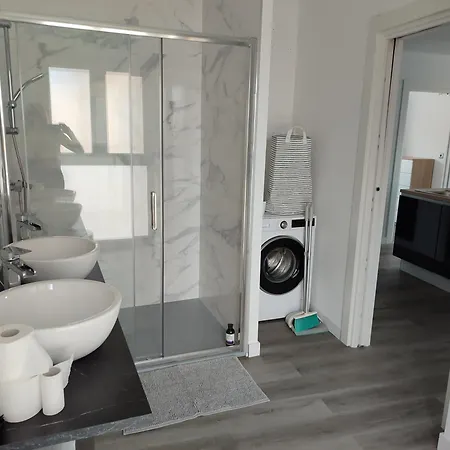 Piso De Tres A 50m De La Playa Appartement *